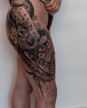 Инновации в татуировке: Радион Зинятов о развитии тату-индустрии и новых технологиях